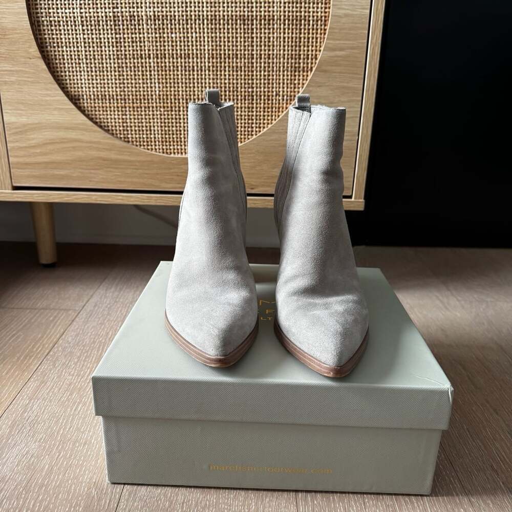 Marc Fisher - Alva Light Natural Suede Block Heel Booties Size 8.5 M